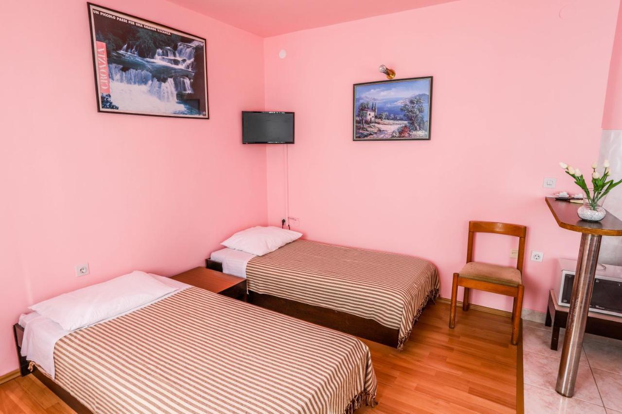 Medulin Riviera Apartments Goran Екстер'єр фото