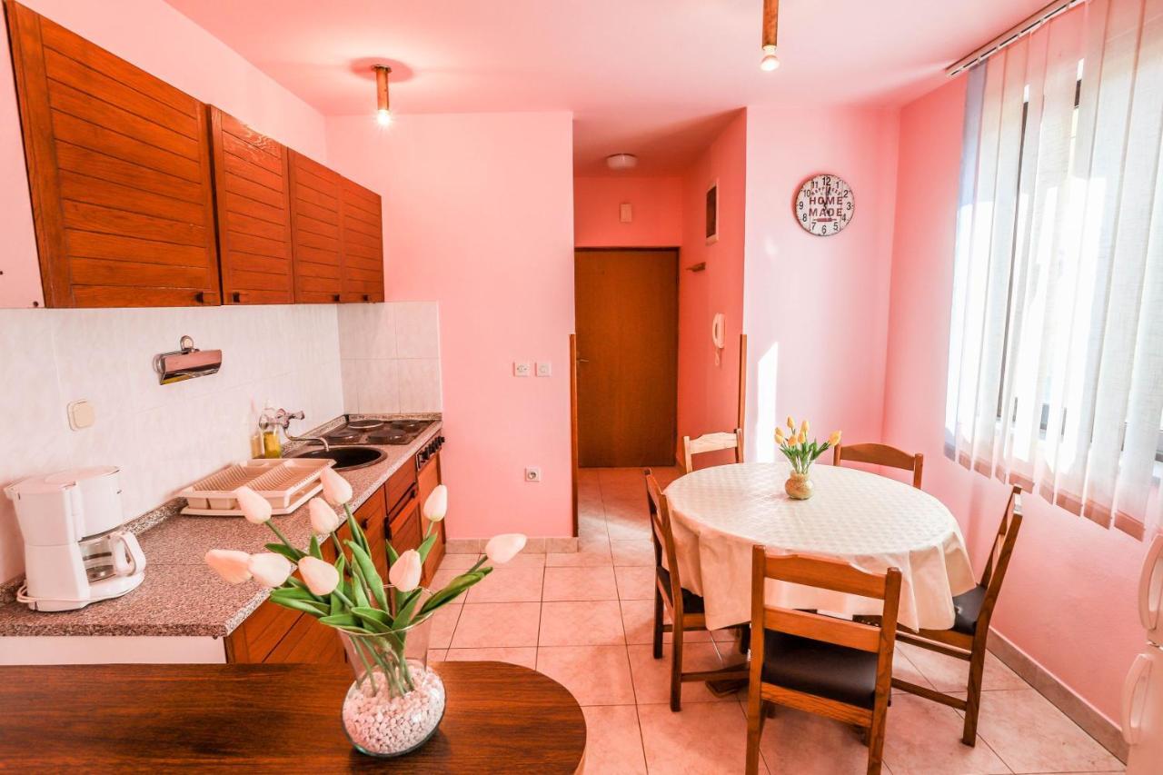 Medulin Riviera Apartments Goran Екстер'єр фото